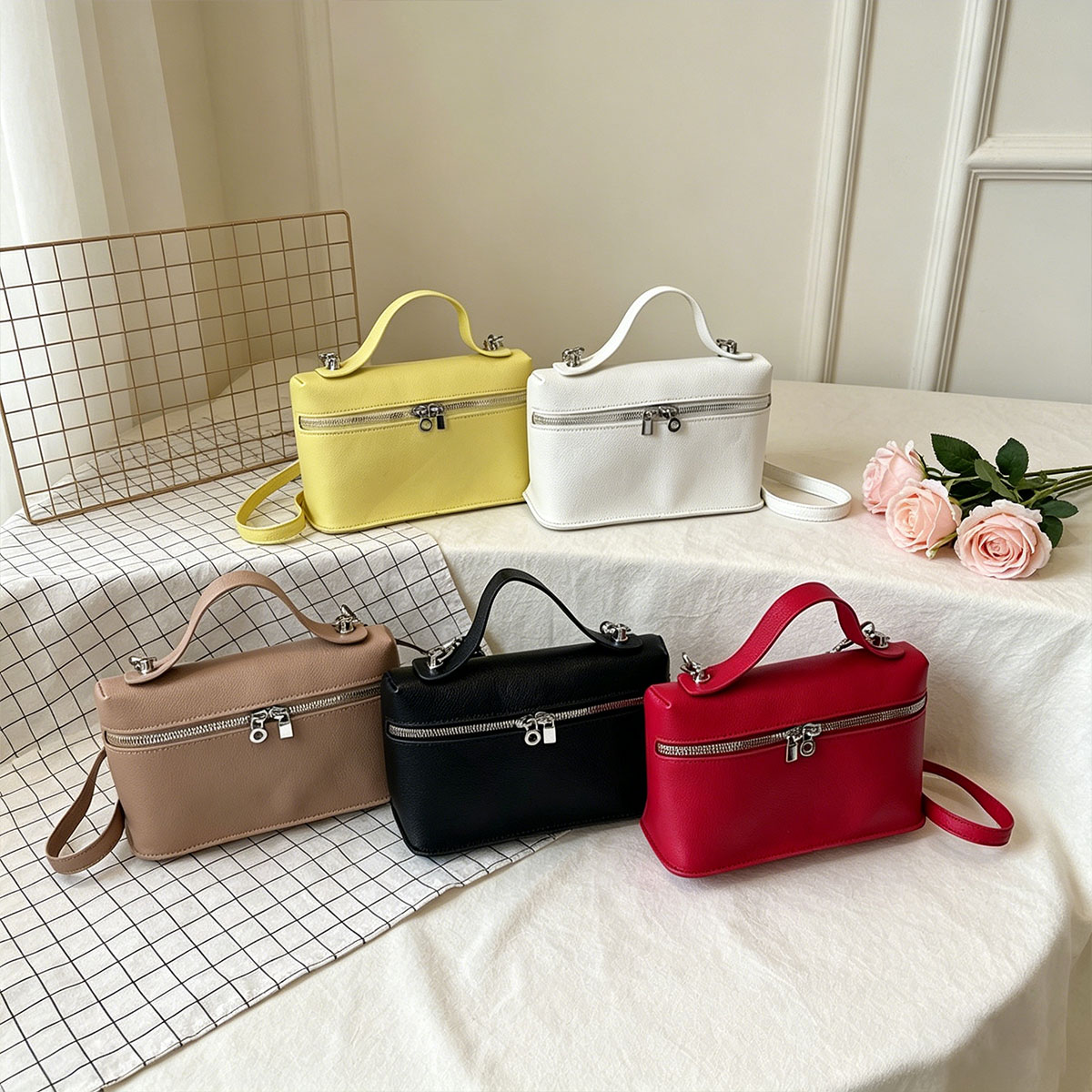 Sac carré minimaliste tendance - Women Bags In Trend avis et prix