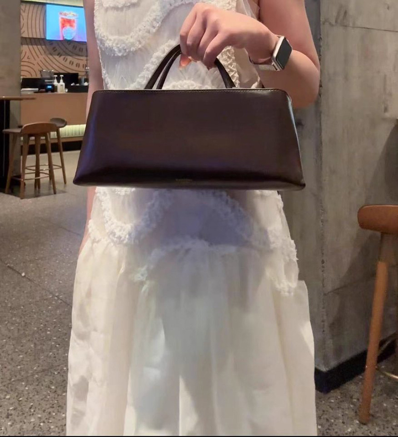 Sac à bandoulière minimaliste  - Women Bags Manufacturer avis et prix