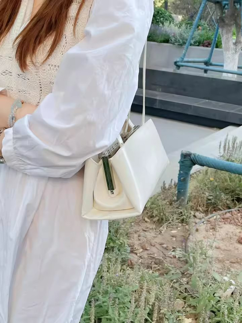 Sac à bandoulière minimaliste  - Women Bags Manufacturer avis et prix